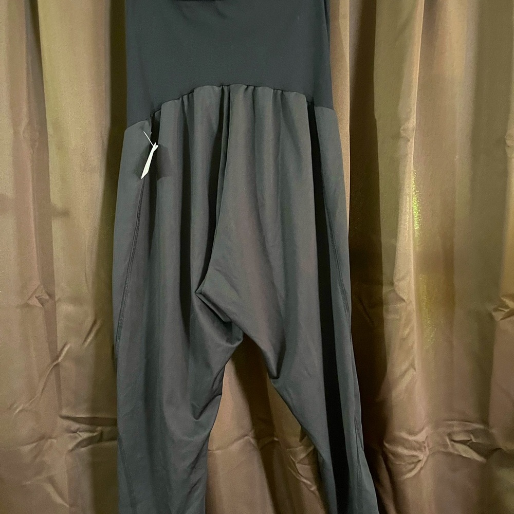 Ladies Motherhood Capri Leggings, Size XL, Solid Black, legging style - Picture 3 of 4
